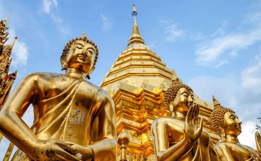 step-back-in-time-at-chiangmai- ancient-temples